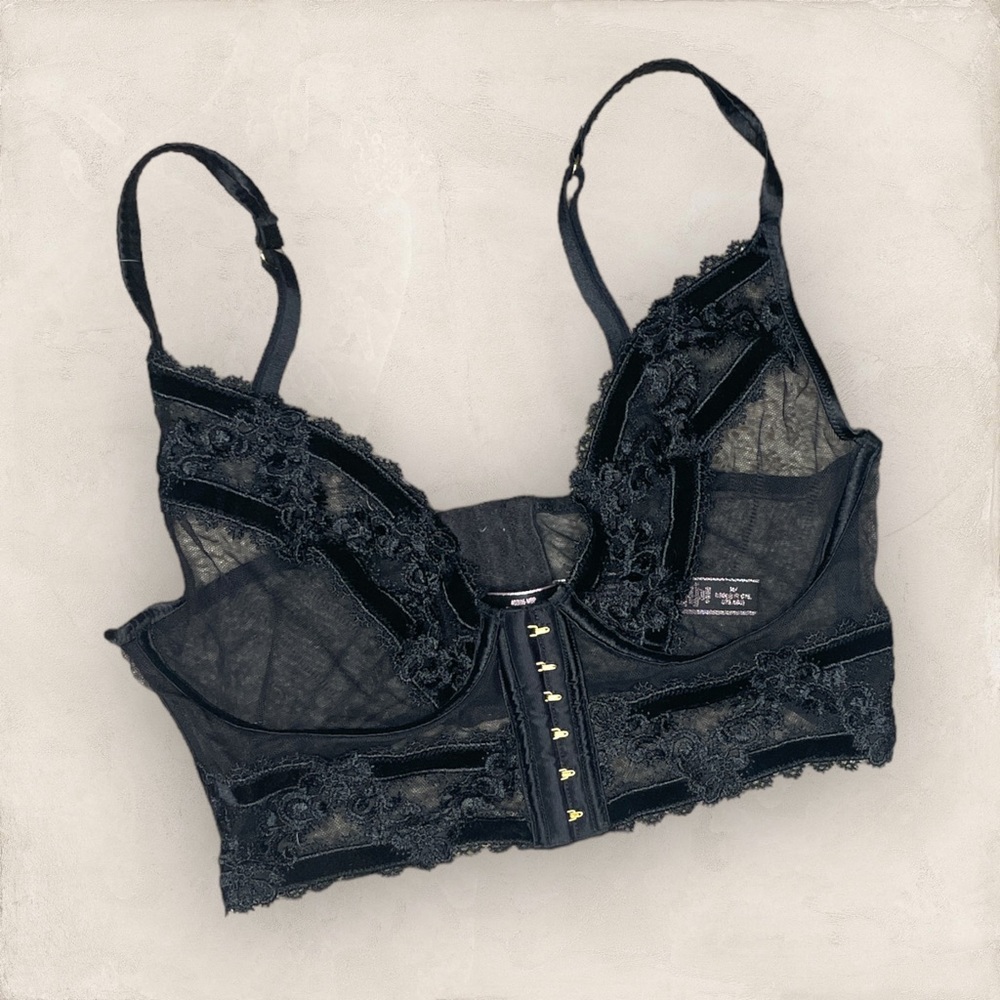 Victoria Secret Intimate Top Size Medium - Picture 2 of 3